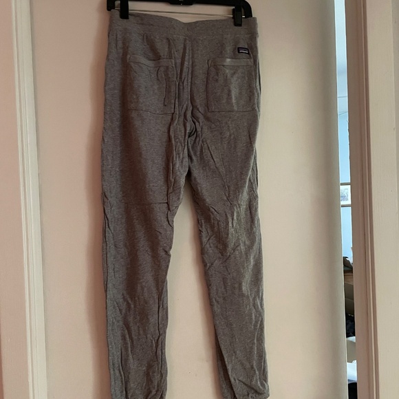 Patagonia organic cotton jogger sweatpants - Picture 4 of 10